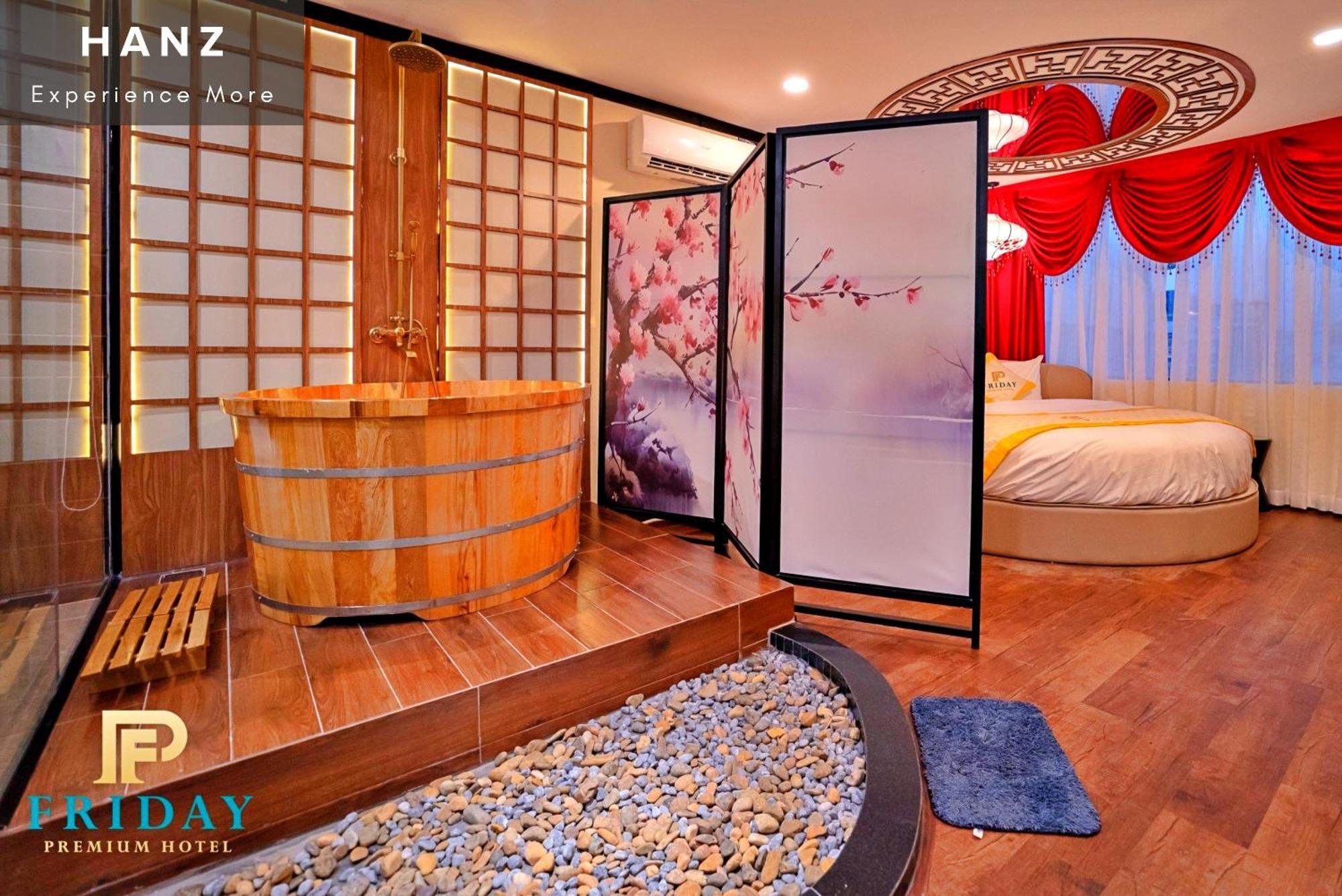 Hanz 811 Friday Premium Le Hong Phong *